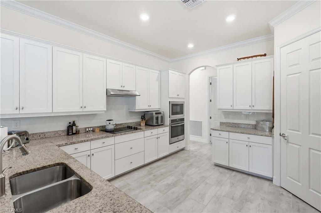 14189 Mindello DR, FORT MYERS, FL 33905 — photo 4