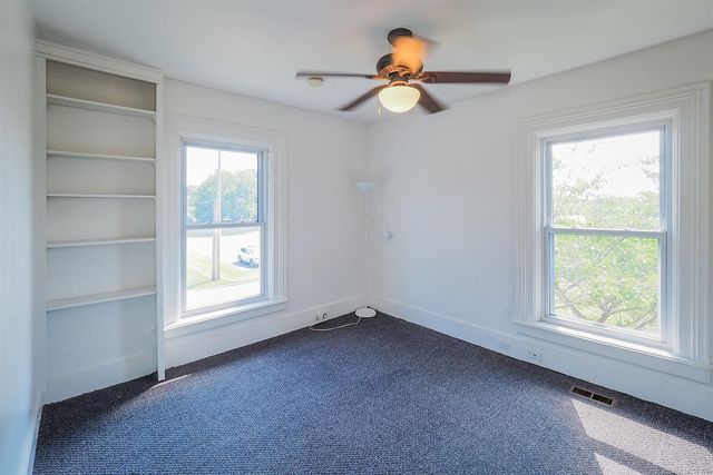 24 W Linden Street, Three Oaks, MI 49128