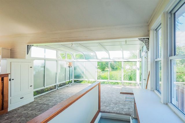 24 W Linden Street, Three Oaks, MI 49128