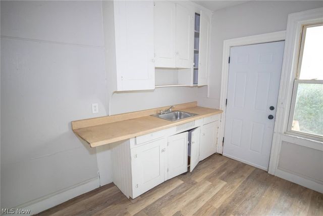 3304 W 46th Street, Cleveland, OH 44102