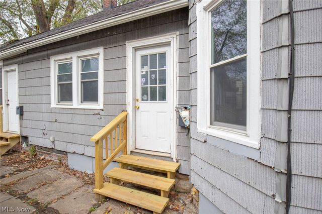 3304 W 46th Street, Cleveland, OH 44102