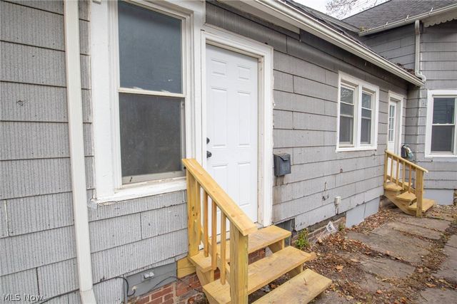 3304 W 46th Street, Cleveland, OH 44102