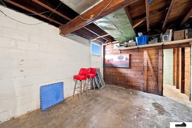 634 Washington Street, Lincoln, NE 68502