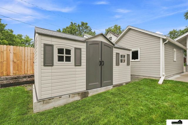 634 Washington Street, Lincoln, NE 68502