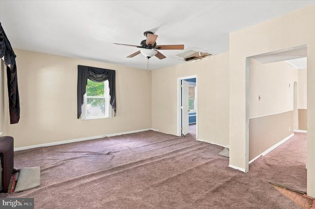 521 10TH AVE, Prospect Park, PA 19076