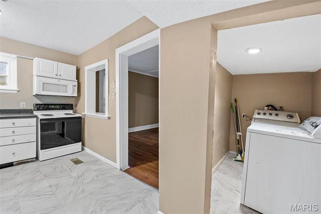 8417 Pennsylvania Avenue, St Louis, MO 63111