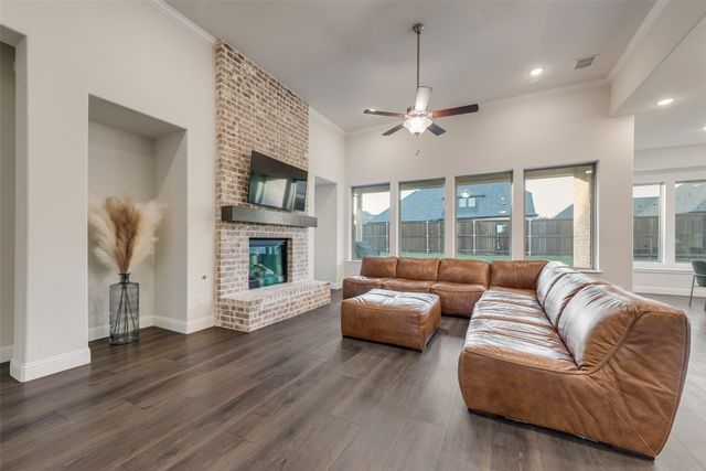 1302 Middleton Drive, Rockwall, TX 75087