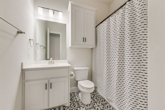 1302 Middleton Drive, Rockwall, TX 75087
