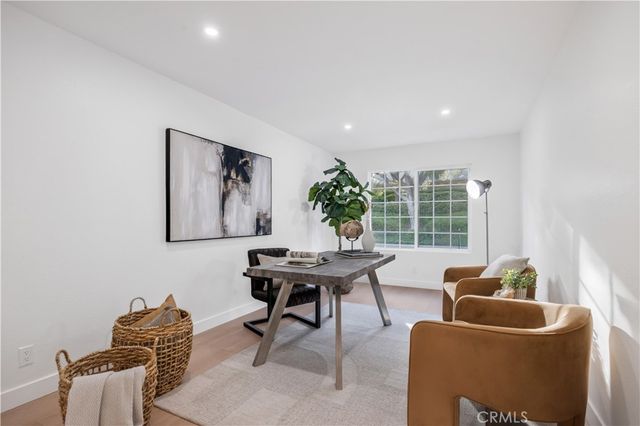 21952 Esplendor, Mission Viejo, CA 92691