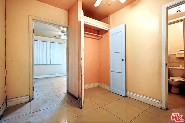 1108 E 84th Place, Los Angeles, CA 90001
