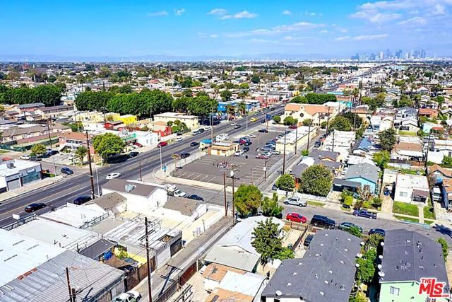 1108 E 84th Place, Los Angeles, CA 90001