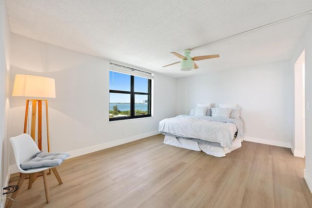 5480 N Ocean Drive A5b, Singer Island, FL 33404