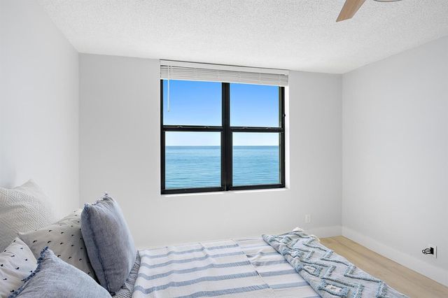5480 N Ocean Drive A5b, Singer Island, FL 33404