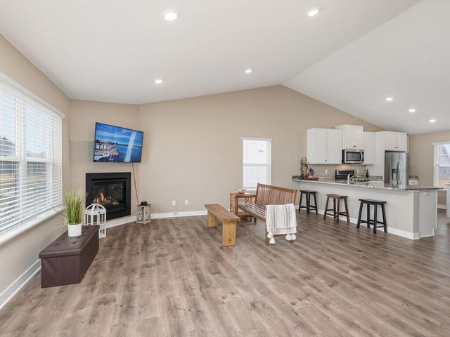 1389 Freedom Lane, Delano, MN 55328