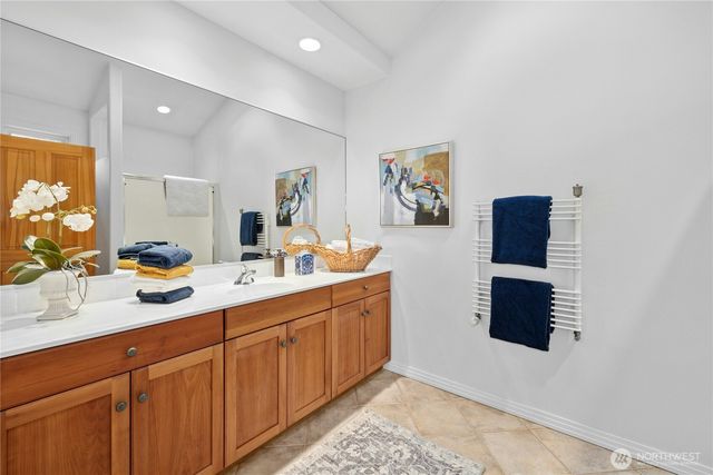 21322 NE President Point Road, Kingston, WA 98346