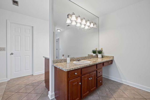1570 Woodberry Ct, Brentwood, TN 37027