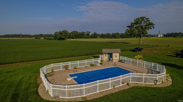 63341 Thorn Road, North Liberty, IN 46554