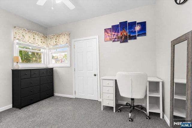 29 Central Avenue, Pompton Lakes, NJ 07442