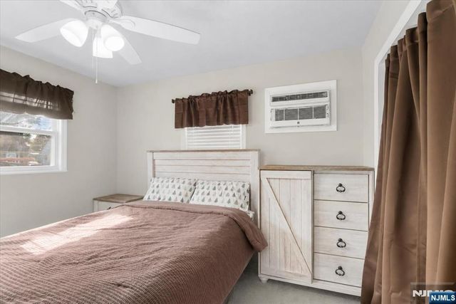 29 Central Avenue, Pompton Lakes, NJ 07442