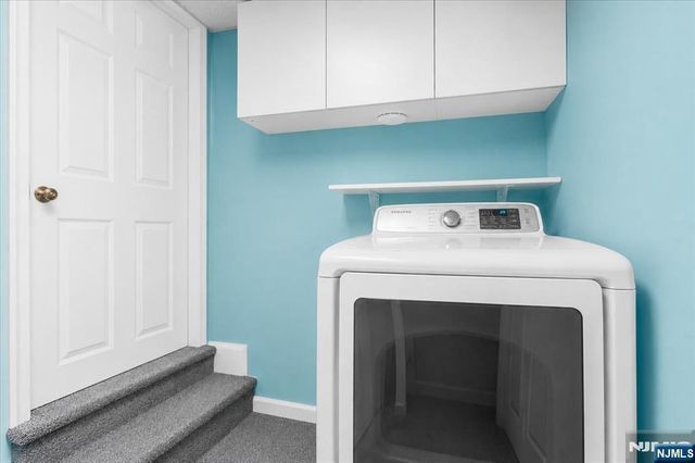 29 Central Avenue, Pompton Lakes, NJ 07442