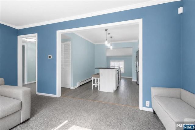 29 Central Avenue, Pompton Lakes, NJ 07442