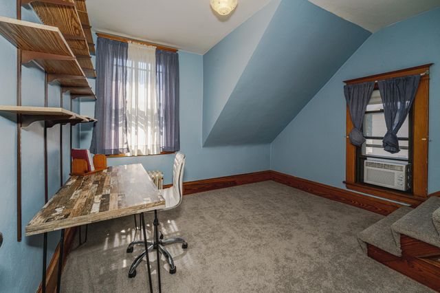1259 Minnehaha Avenue W, Saint Paul, MN 55104