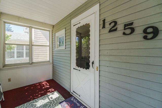 1259 Minnehaha Avenue W, Saint Paul, MN 55104