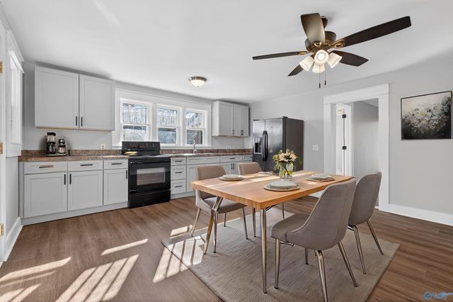 809 Sanders Avenue NE, Fort Payne, AL 35967