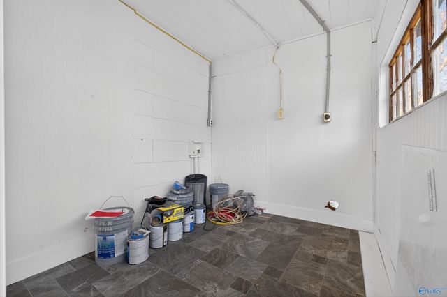 809 Sanders Avenue NE, Fort Payne, AL 35967