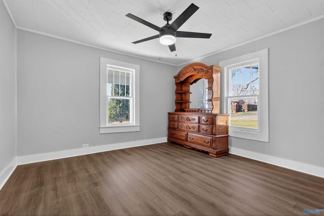 809 Sanders Avenue NE, Fort Payne, AL 35967