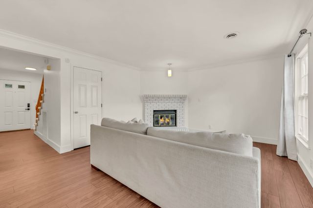 320 Kingswood Ct, Clarksville, TN 37043
