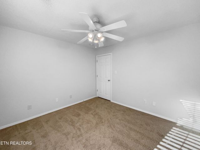 553 Ravenwood Drive, Maryville, TN 37801