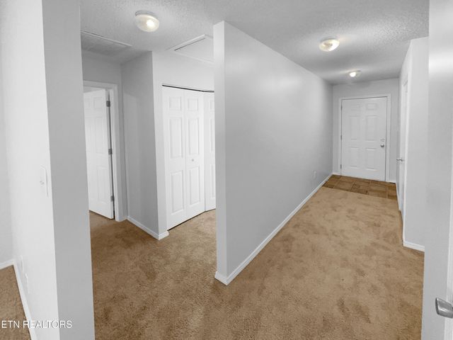 553 Ravenwood Drive, Maryville, TN 37801