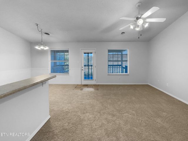 553 Ravenwood Drive, Maryville, TN 37801