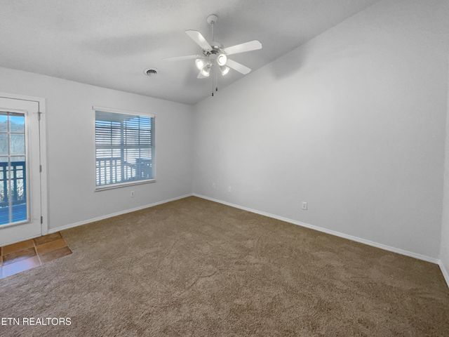 553 Ravenwood Drive, Maryville, TN 37801