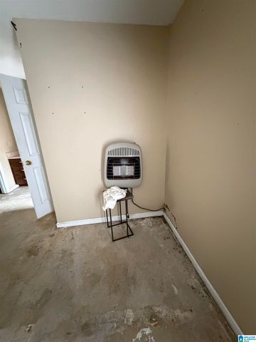 512 7TH AVENUE E, Oneonta, AL 35121