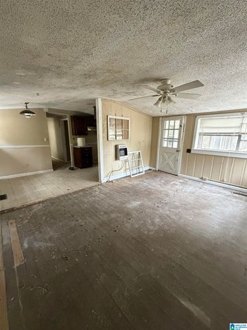 512 7TH AVENUE E, Oneonta, AL 35121