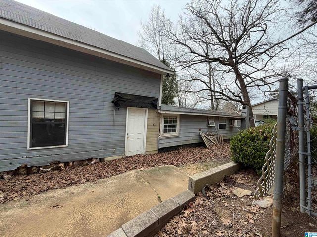 512 7TH AVENUE E, Oneonta, AL 35121