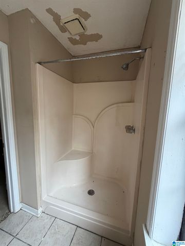 512 7TH AVENUE E, Oneonta, AL 35121