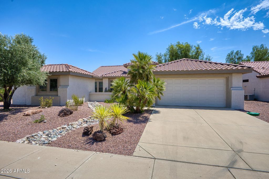 15948 W CLEAR CANYON Drive, Surprise, AZ 85374 — photo 4