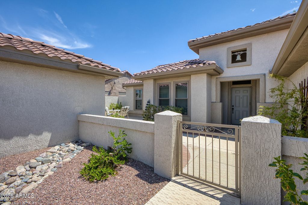 15948 W CLEAR CANYON Drive, Surprise, AZ 85374 — photo 5