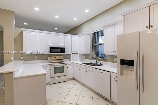 5213 SW 158th Ave, Miramar, FL 33027