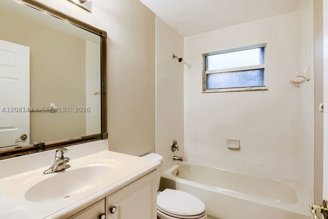 5213 SW 158th Ave, Miramar, FL 33027
