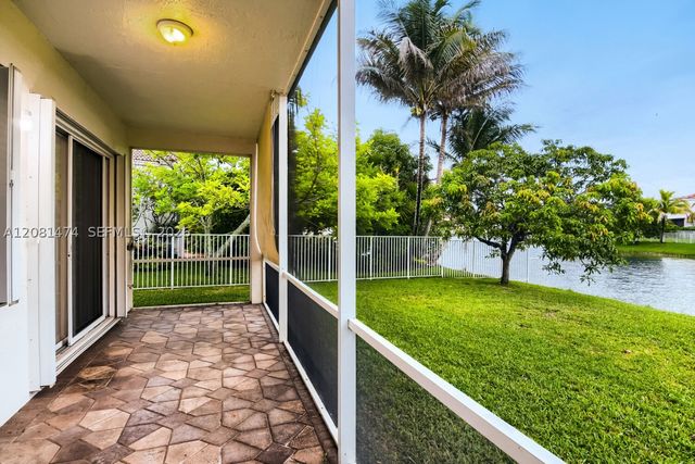 5213 SW 158th Ave, Miramar, FL 33027