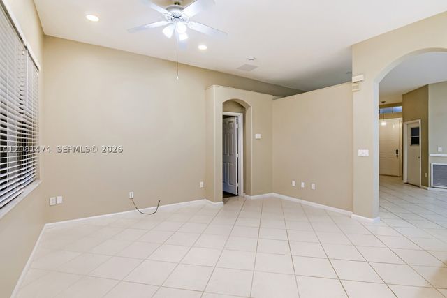 5213 SW 158th Ave, Miramar, FL 33027