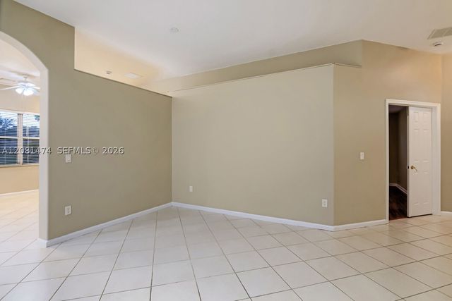 5213 SW 158th Ave, Miramar, FL 33027