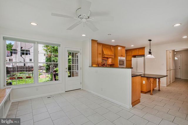 6052 TAMAR DR, Columbia, MD 21045