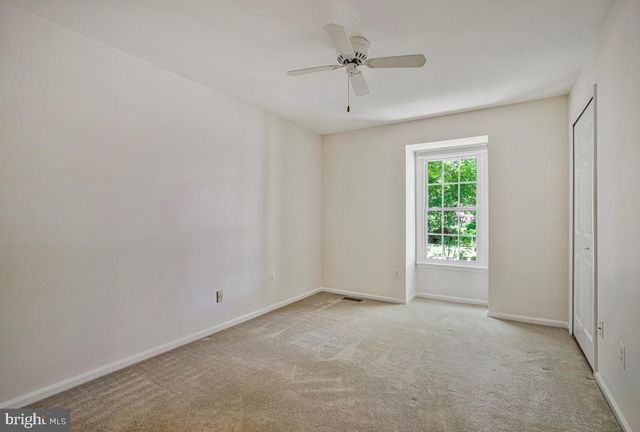 6052 TAMAR DR, Columbia, MD 21045