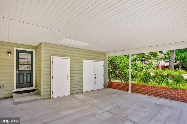 6052 TAMAR DR, Columbia, MD 21045