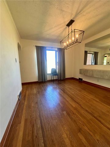 65 Princeton Ave, Uniontown, PA 15401
